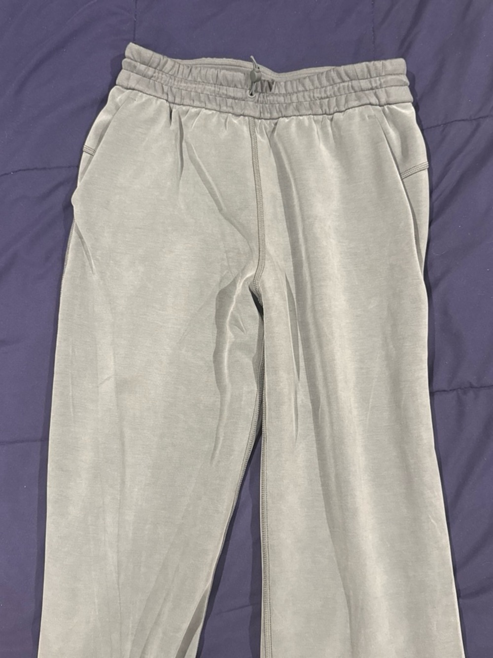 Womens Green Softstreme Sinch Drawstring Lululemon Pants Size 6